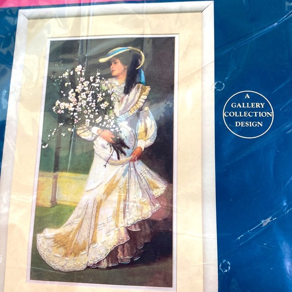 CREWEL SUNSET STITCHERY VINTAGE CREWEL KIT - SPRINGTIME ELEGANCE - UNOPE… - Picture 3 of 4